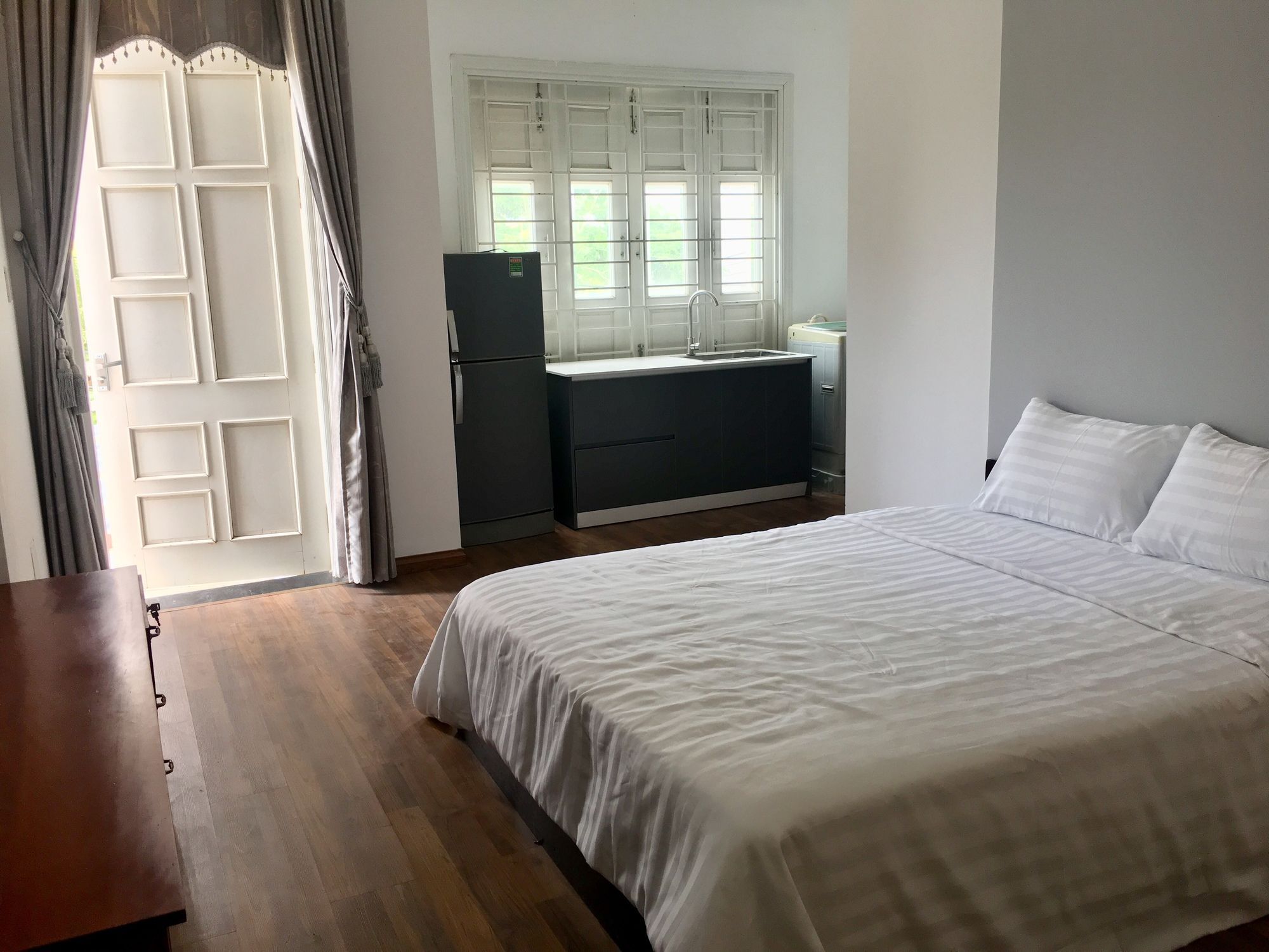 Bella Apartment My Khe Beach ダナン市 エクステリア 写真